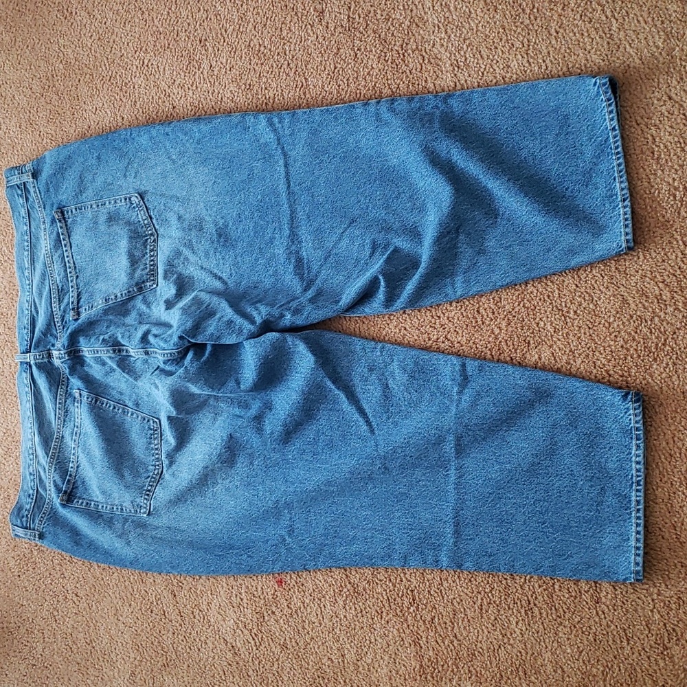 Extra High-Waisted Button-Fly Sky-Hi Straight Cropped Jeans - Size 26 - Picture 5 of 11